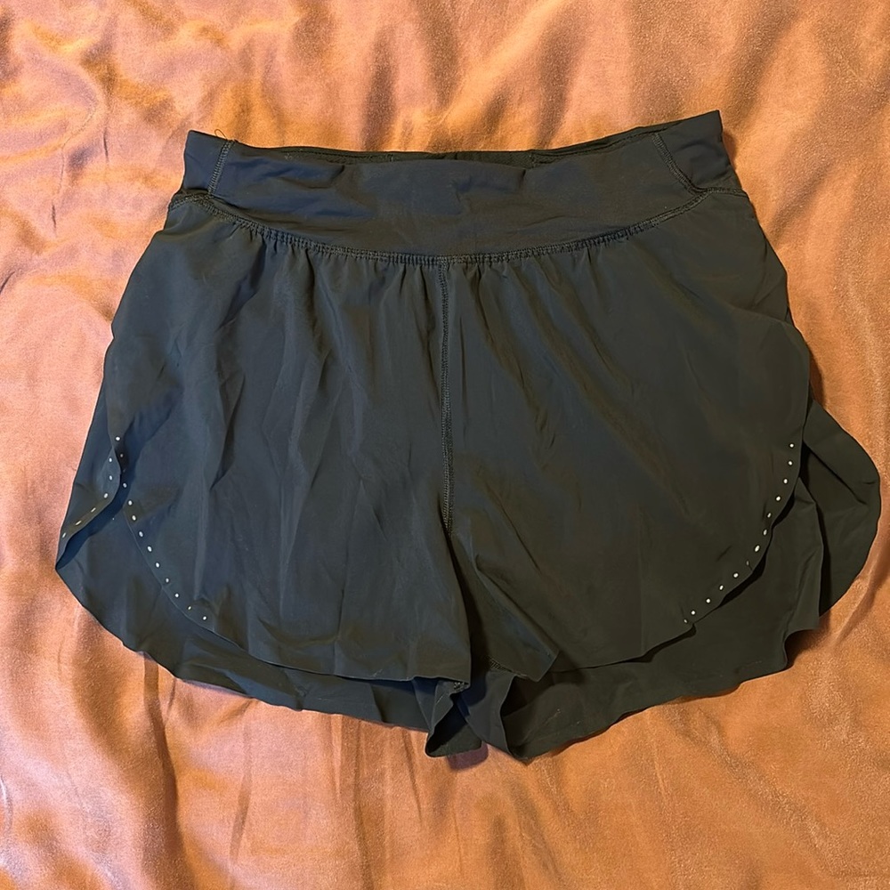 Lulu Fast and Free Shorts!